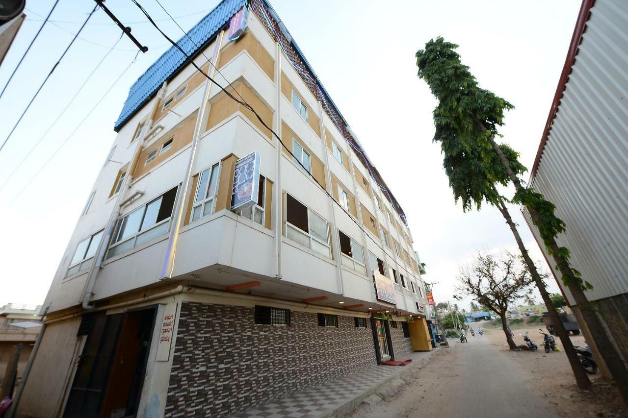 Spot On 37153 Karavali Paradise Ξενοδοχείο Dod Ballāpur Εξωτερικό φωτογραφία